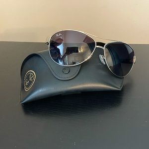 Ray Ban (style 3386) aviator sunglasses and Ray Ban case